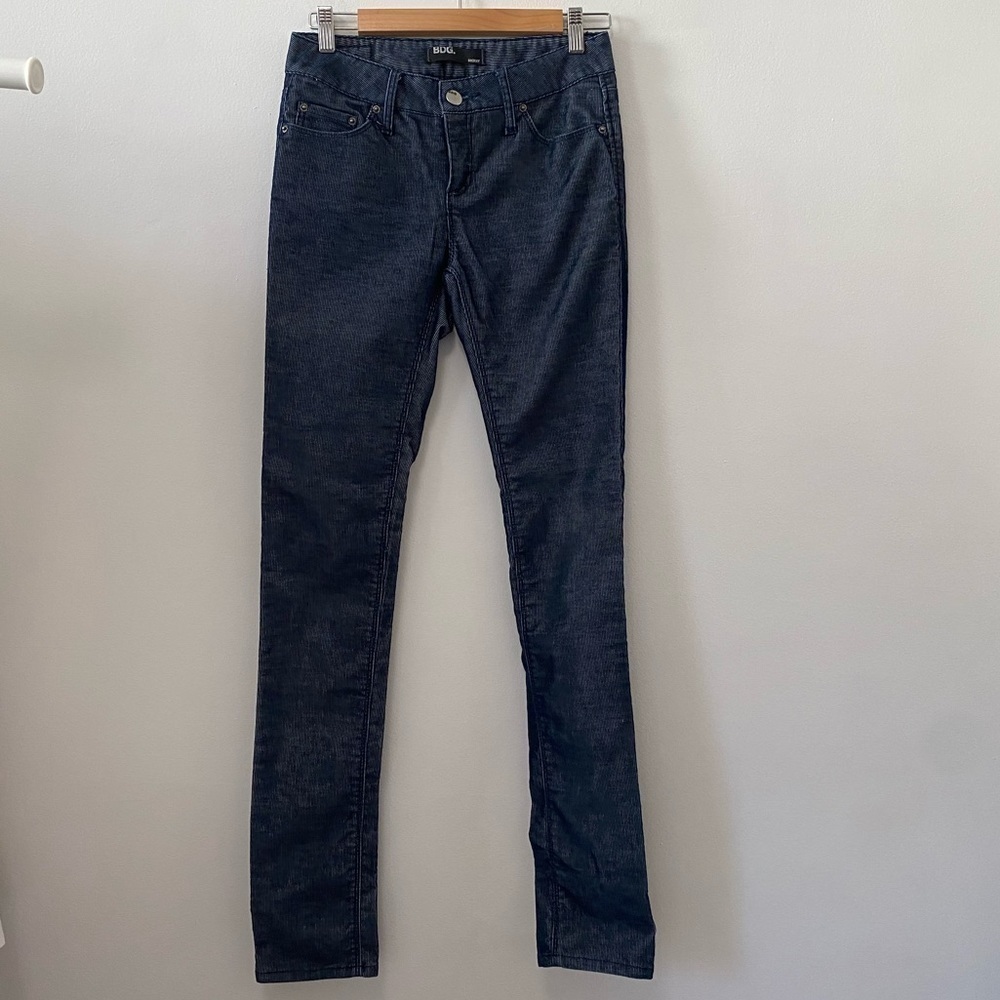 Urban Outfitters BDG Skinny Navy Blue Corduroy Size 26